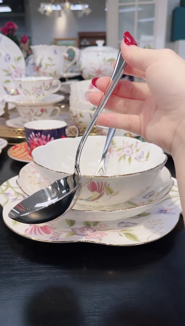 18-10不锈钢银色大勺