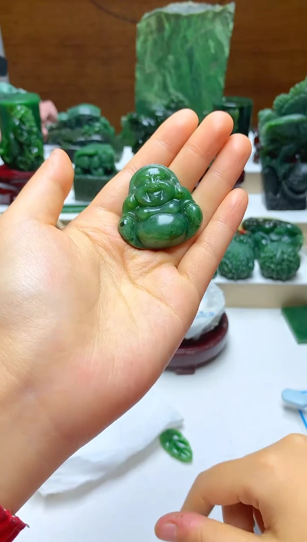 未镶嵌和田玉挂件1微瑕