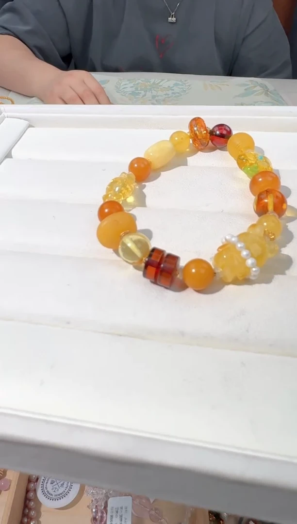 【闪购商品】蜜蜡手链未镶嵌蜜蜡全家福手串