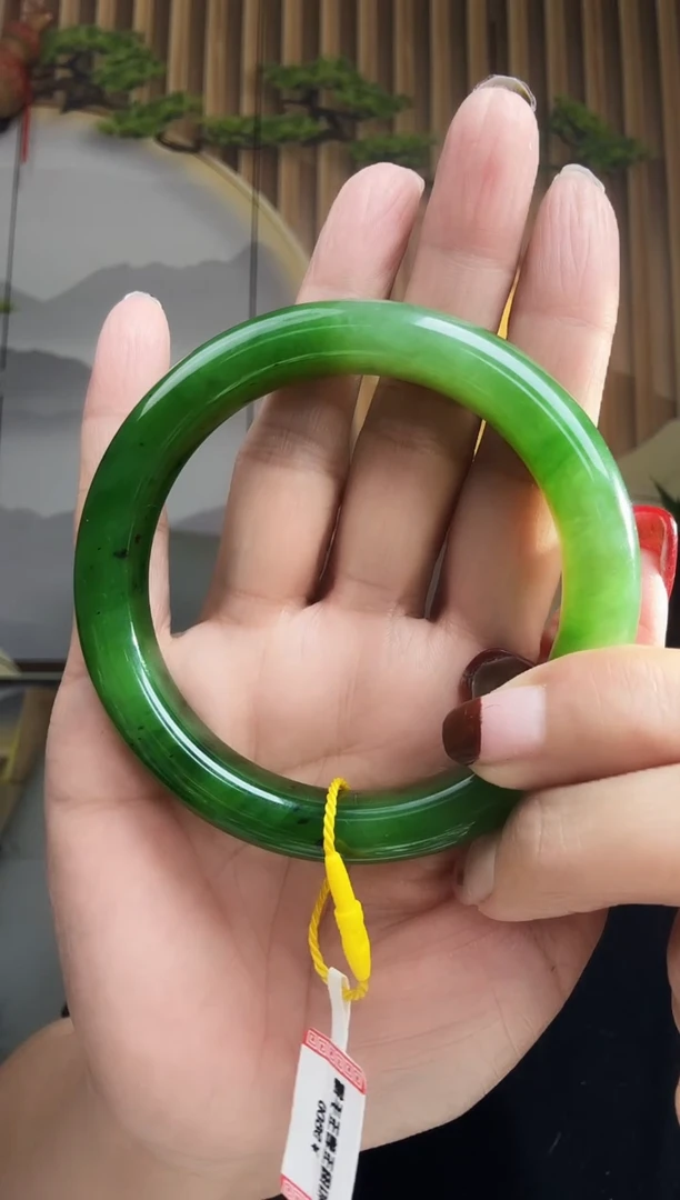未镶嵌手镯和田玉俄罗斯碧玉红皮老料手镯 60-61mm
