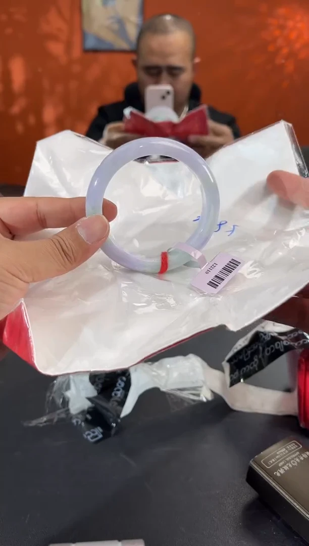 未镶嵌手镯翡翠翡翠手镯