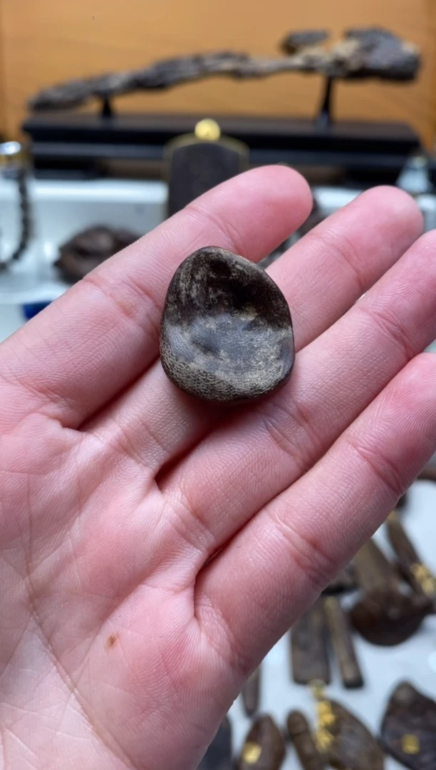 【闪购商品】沉香吊坠惠安 随型