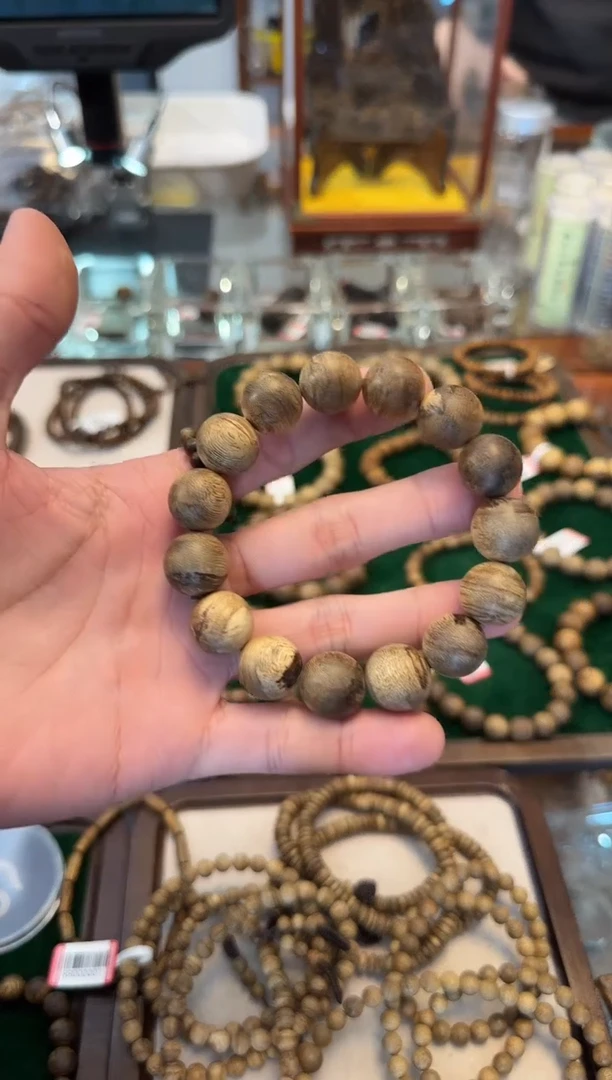 【闪购商品】沉香手串文莱老料1.5m22克多样性发一