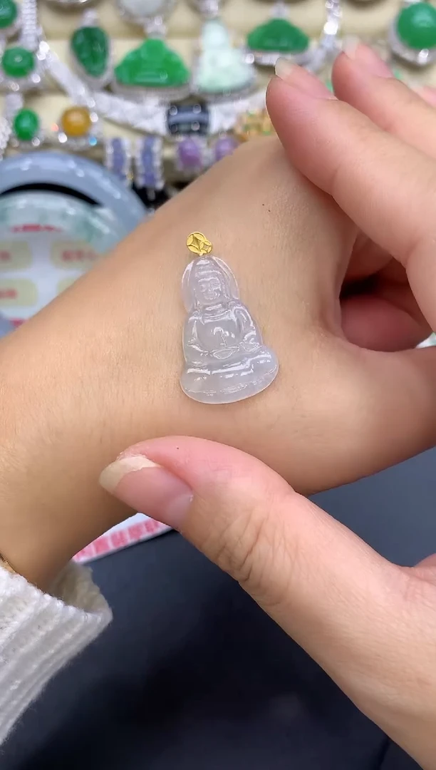 颈饰18K金镶嵌翡翠51-中国好珍宝