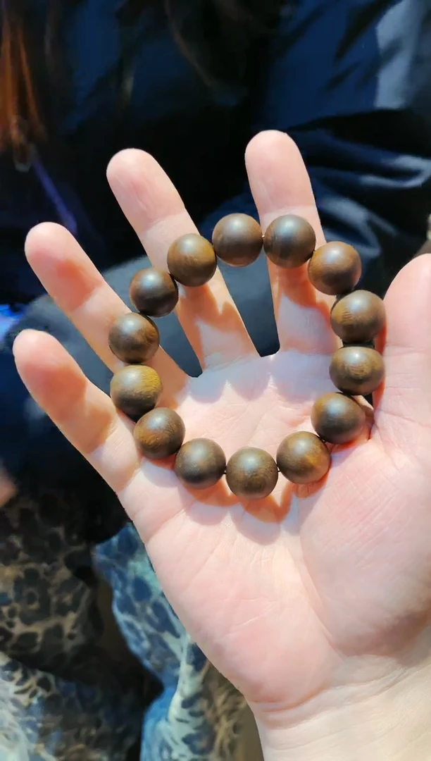 【闪购商品】沉香木手串七七精品专属链接65