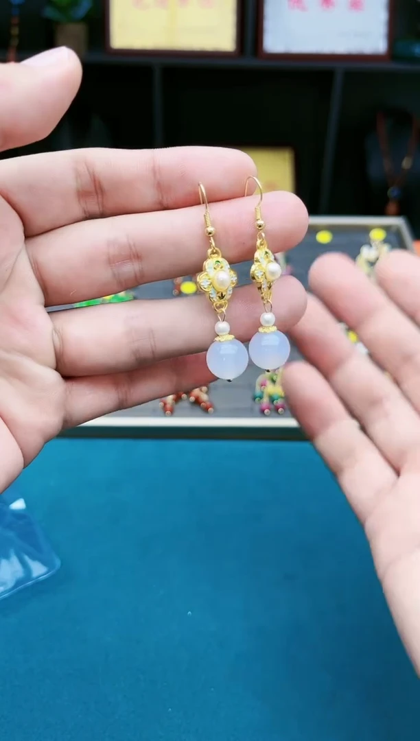 【闪购商品】玛瑙/玉髓耳钉银S925镶嵌325000