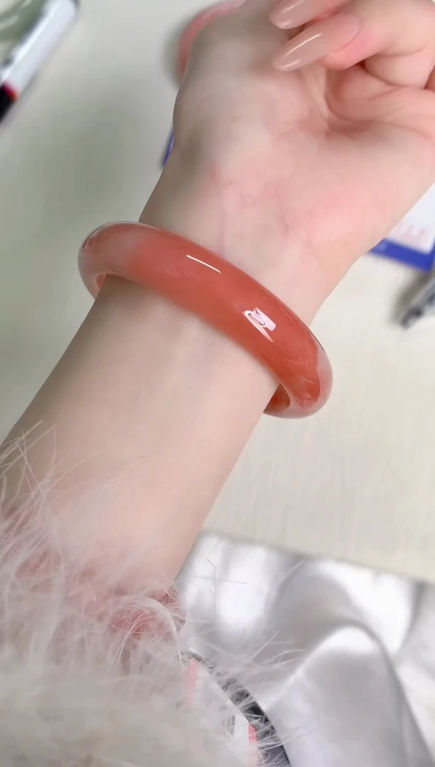 未镶嵌手镯石英质玉桃花酿30-圈口59-236