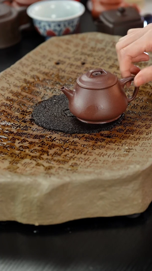 【闪购商品】紫砂茶壶lx老紫泥饮瓢140cc