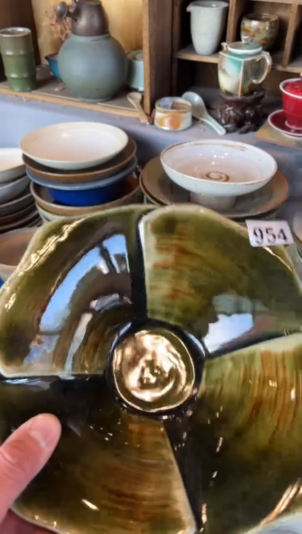 【闪购商品】瓷片954微瑕唐三彩花瓣碗