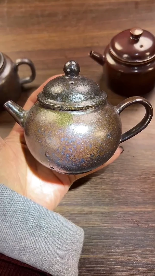 特色窑变色的泡茶壶240cc