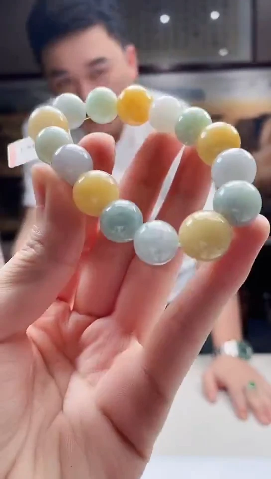 翡翠未镶嵌吊坠(不含链)多样性发其一52