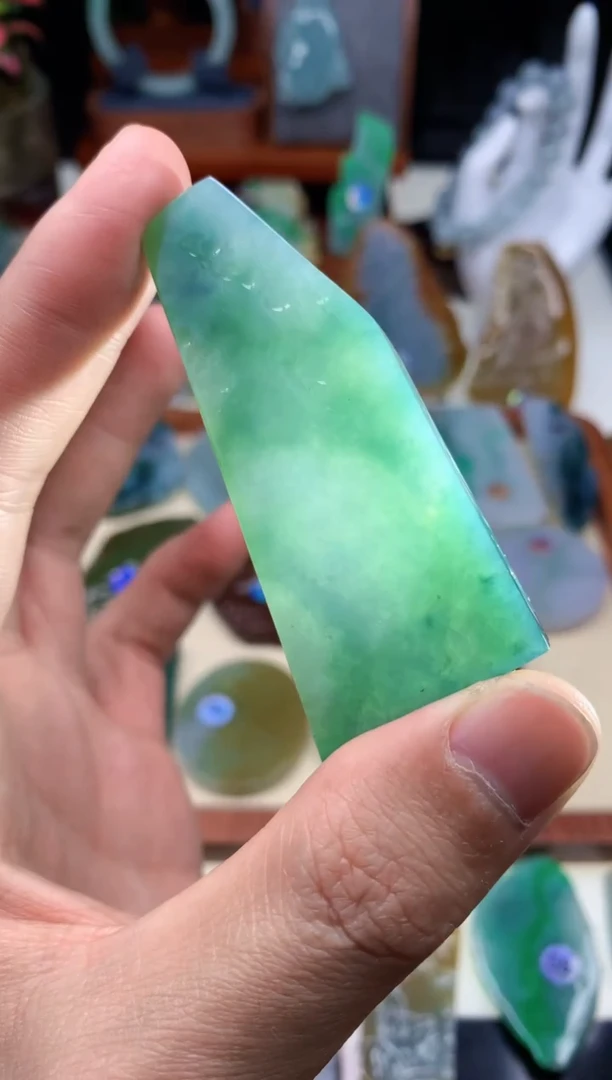 未镶嵌定制翡翠翡翠