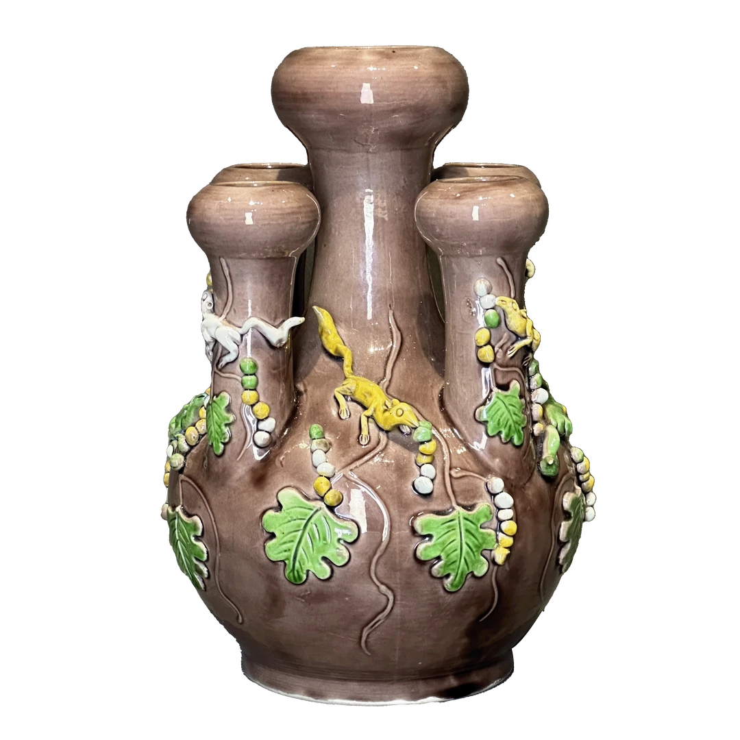 25017201y素三彩堆塑松鼠葡萄五管瓶