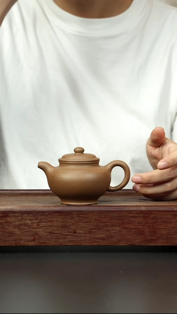 紫砂茶壶芝麻绿掇只