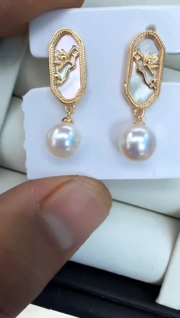 【闪购商品】海水珍珠耳饰银S925镶嵌耳钉