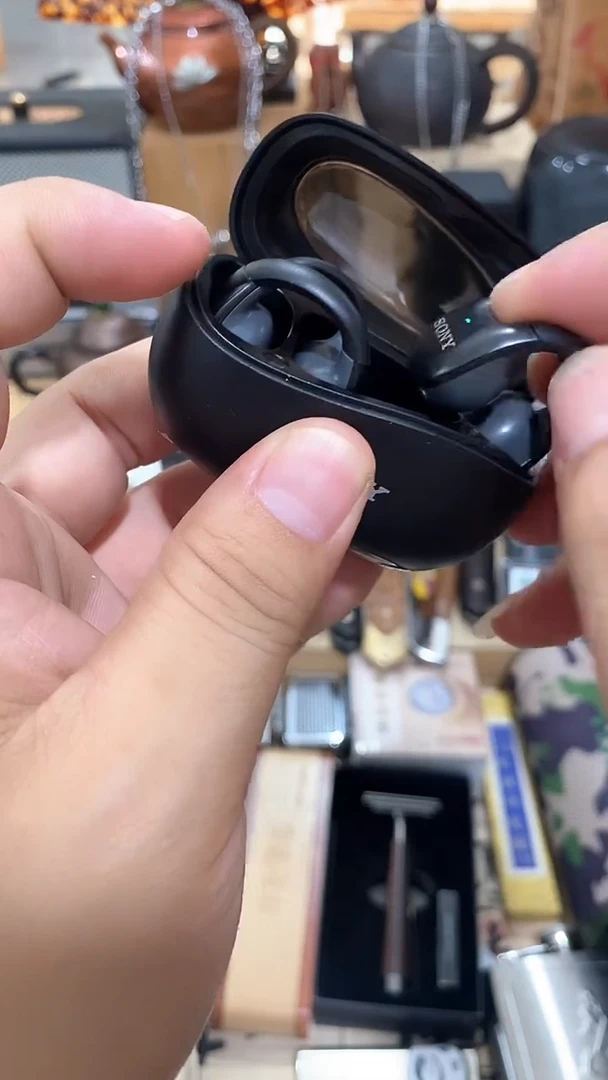 瓷片闪购商品   如图所示