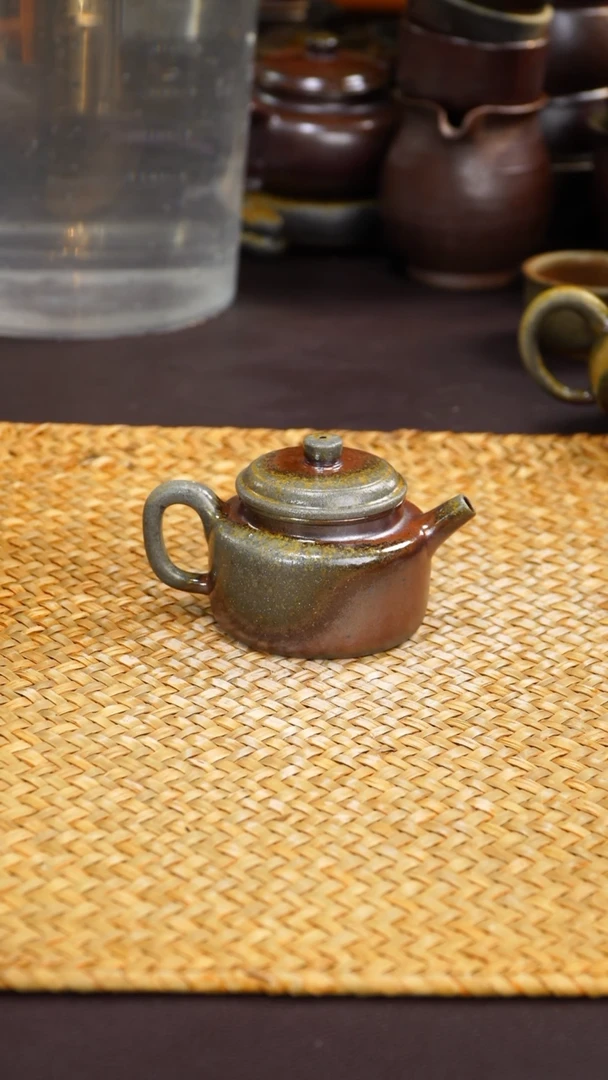 茶壶紫砂纯自然柴烧