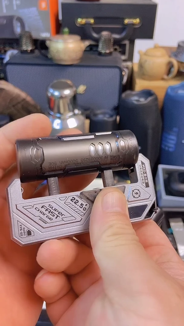 瓷片闪购商品，如图所示