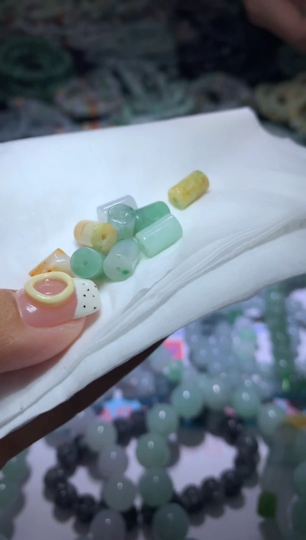 【闪购商品】翡翠挂件未镶嵌CXX011817