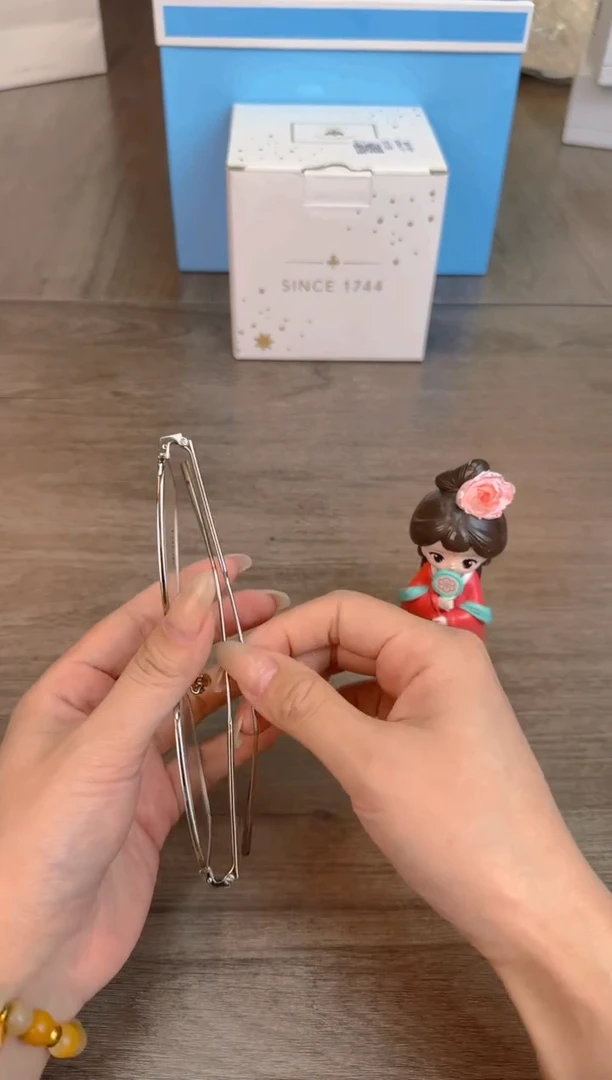 瓷片新号开播漏不停@@TT59