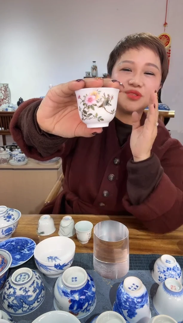 景德镇陶瓷手会茶杯