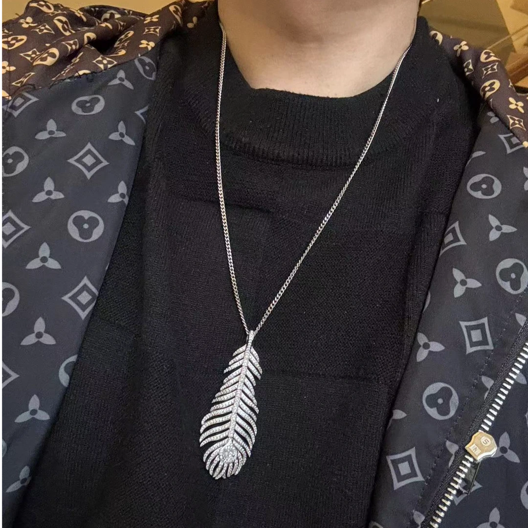 吊坠925银莫桑石 羽毛吊坠欧美气质925莫桑宝侍龙羽毛吊坠