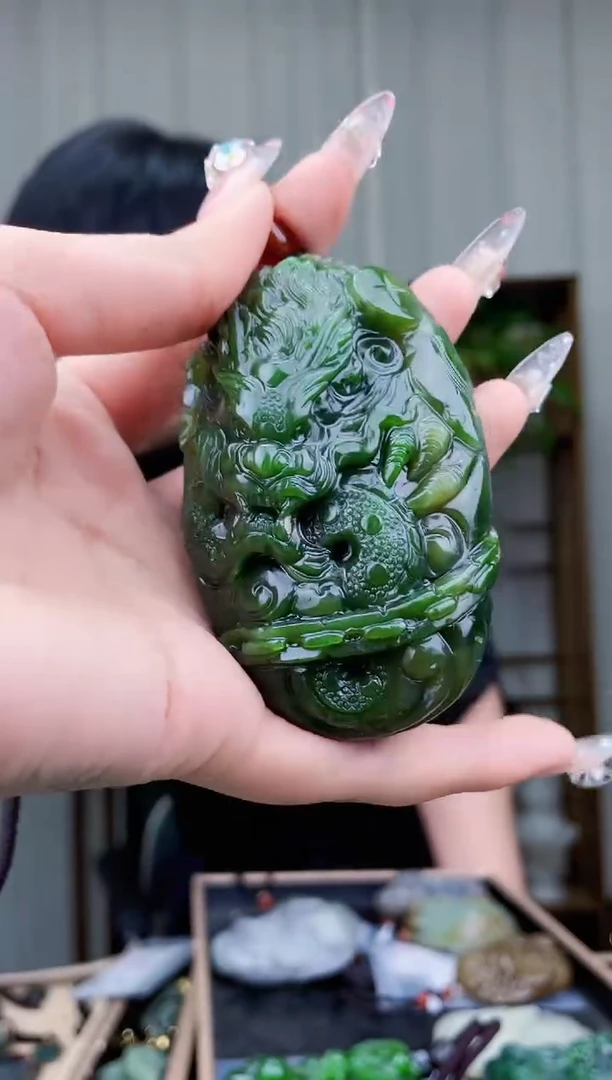 【闪购商品】和田玉挂件未镶嵌拍一发一，多样性发货！