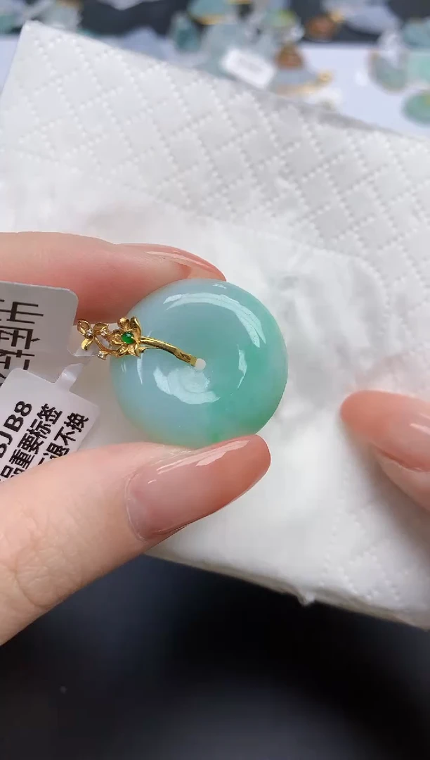 【闪购商品】翡翠颈饰18K金镶嵌天然缅甸翡翠A货