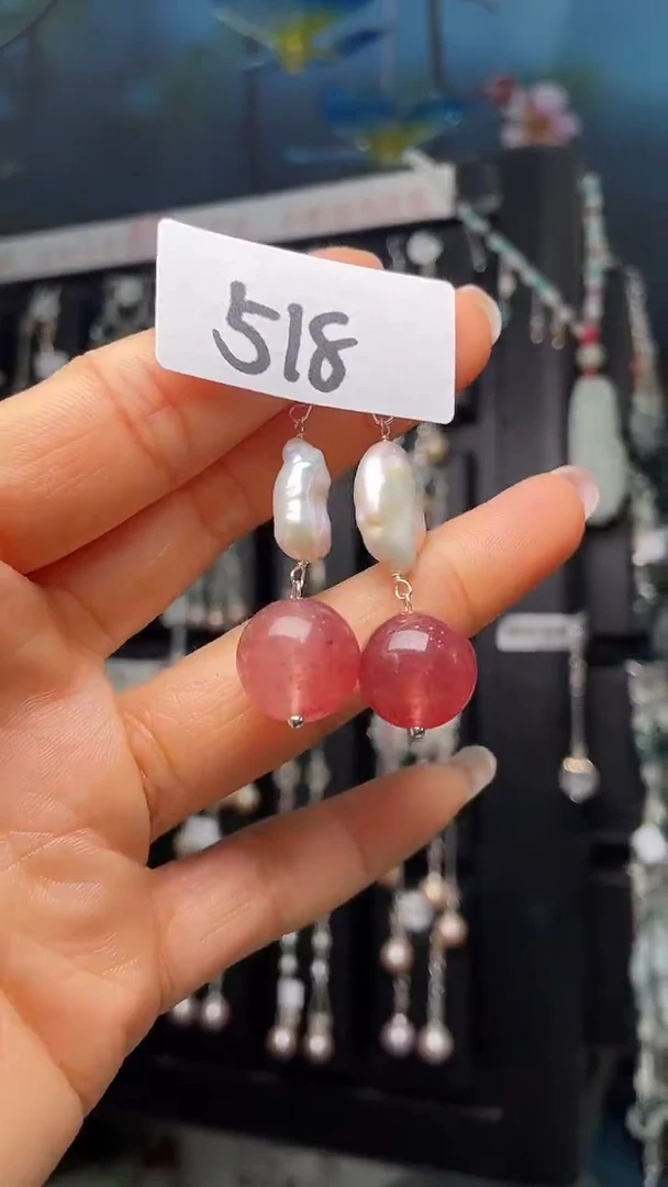 未镶嵌耳饰水晶喜欢拍