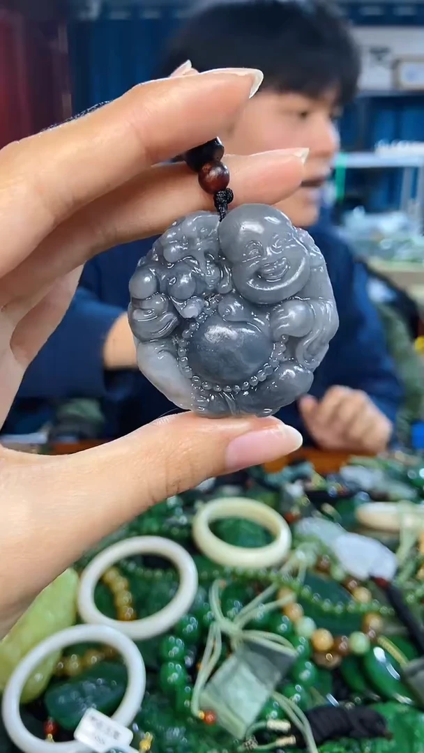 未镶嵌和田玉挂件1