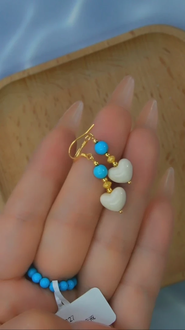 【闪购商品】绿松石耳环银S925镶嵌发货一件