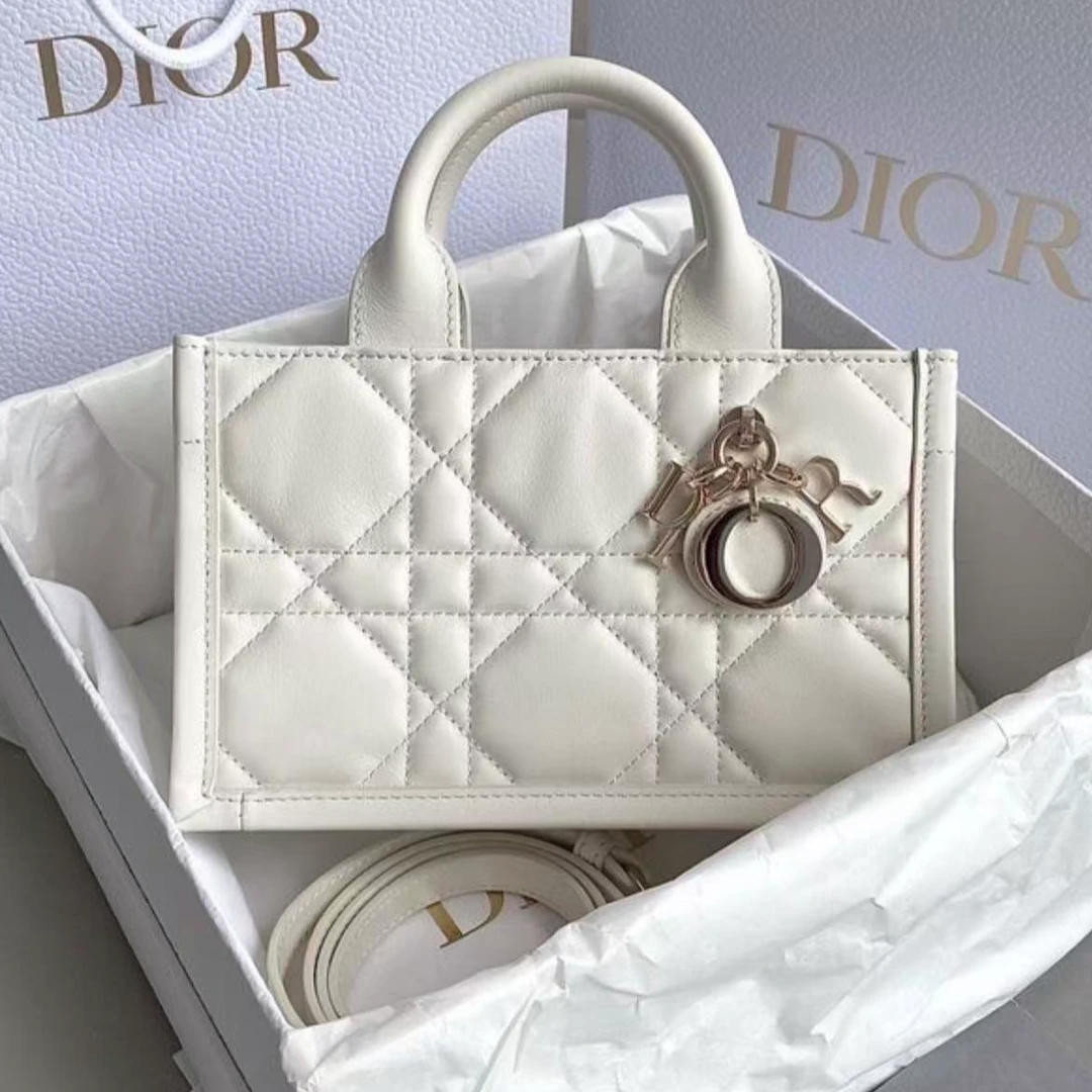 99新 DIOR/迪奥 安洁利严选手提包/0015479