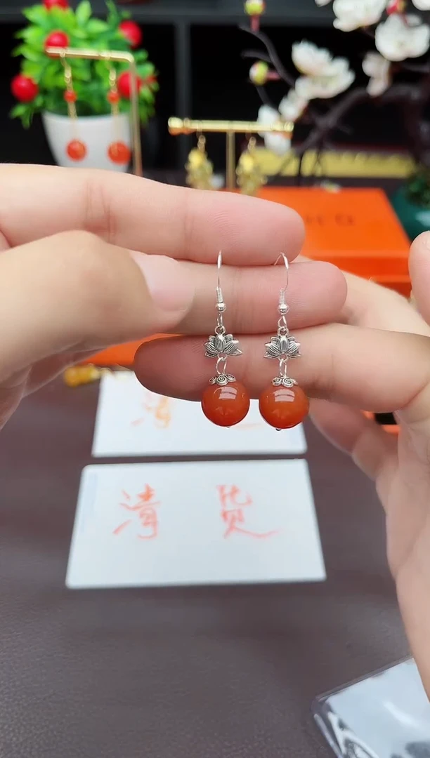 玛瑙/玉髓耳钉银S925镶嵌718000