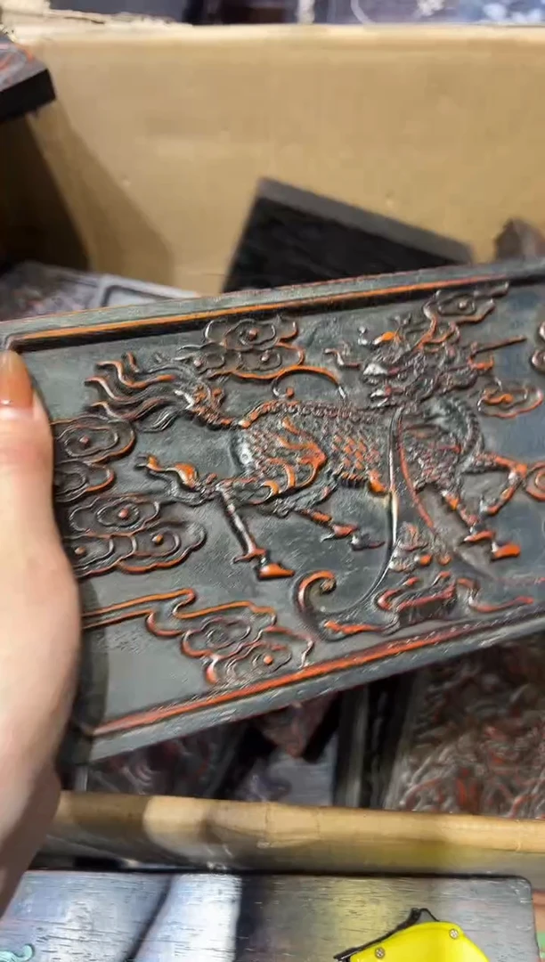 木紫檀雕刻一物一拍