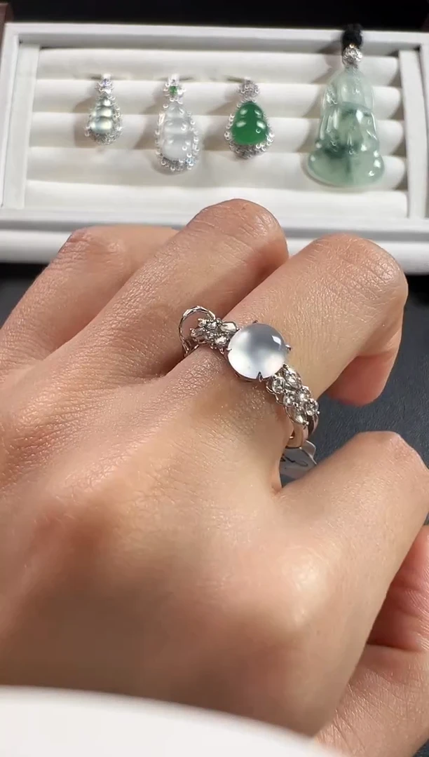 18K金镶嵌戒指翡翠KXLJ1223-021