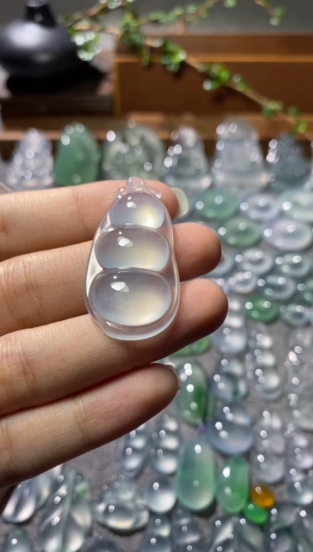 吊坠(不含链)未镶嵌翡翠福豆