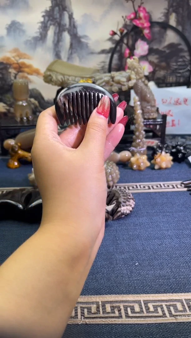 云南老白水黑金刚包包梳