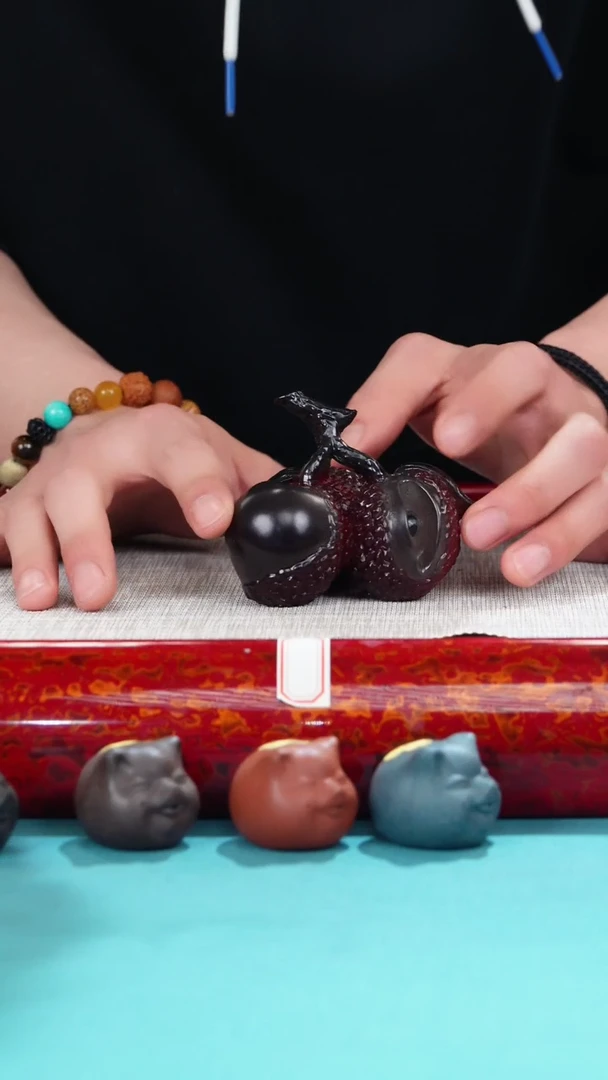 【闪购商品】紫砂茶壶5号紫砂茶宠作品.......