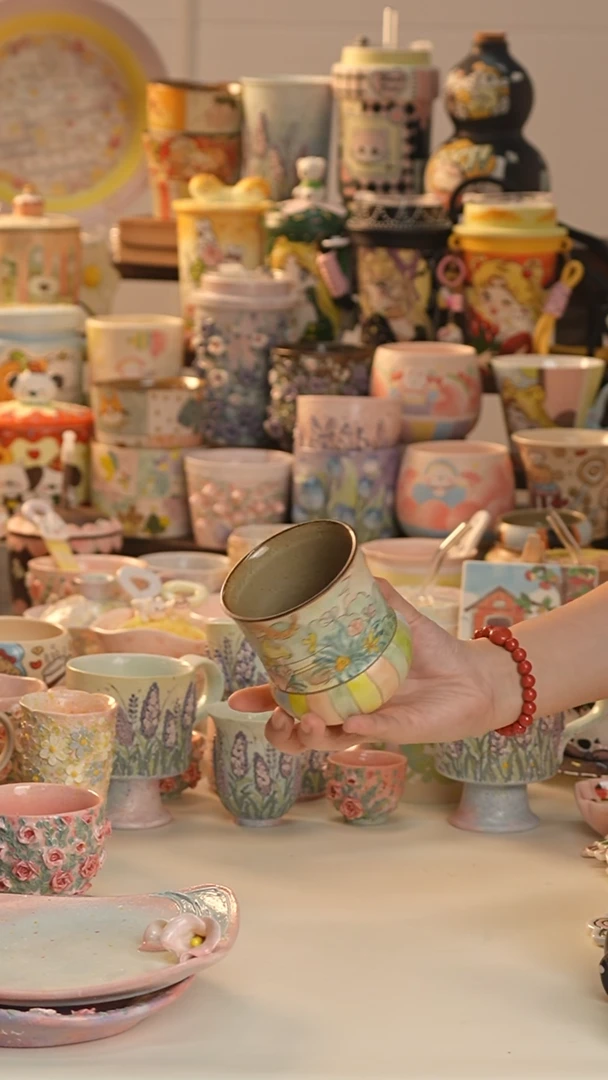 其他景德镇釉下彩手绘设计师款陶瓷