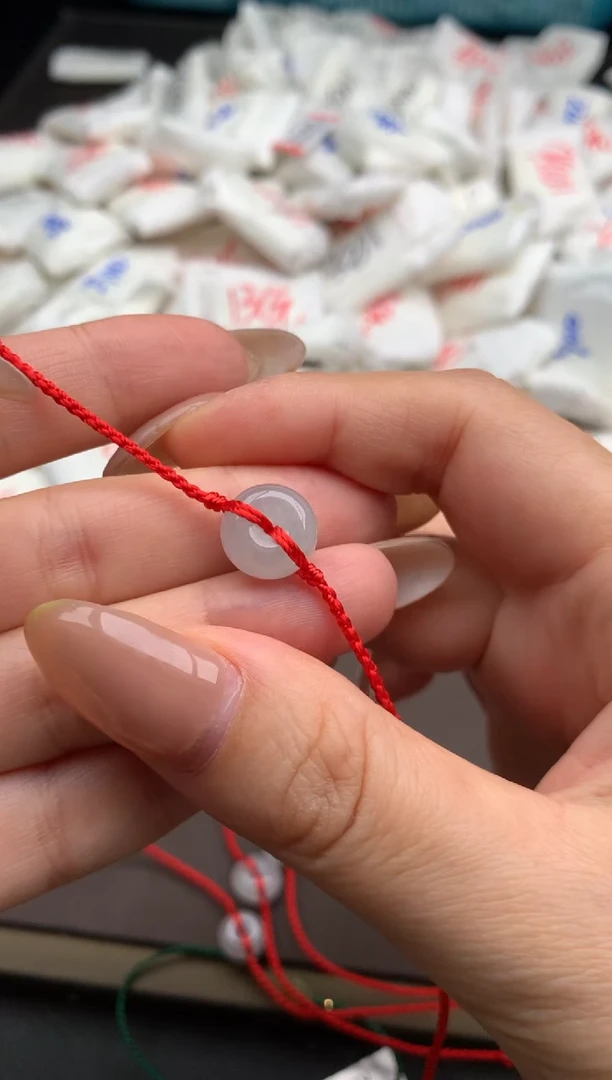 【闪购商品】翡翠手绳未镶嵌  一    3