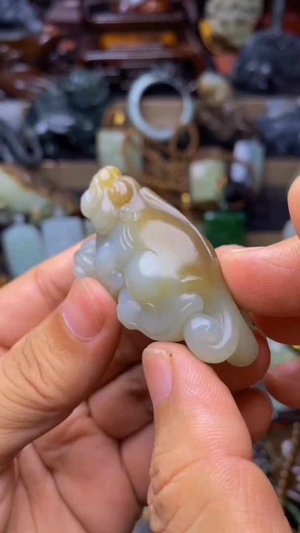 和田玉未镶嵌挂件1