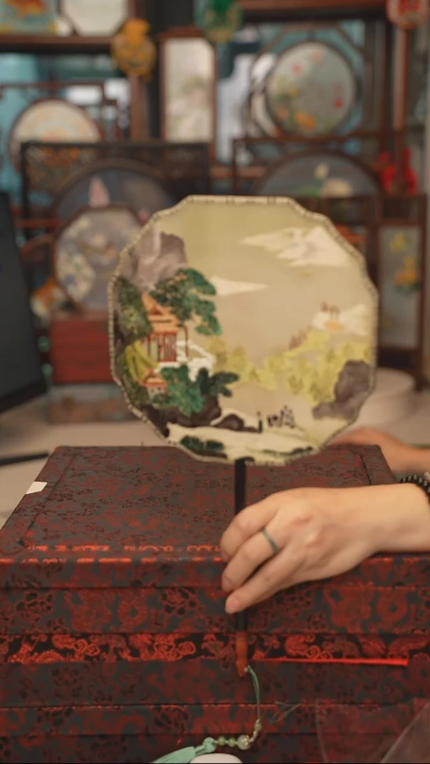 扇子团扇 绣花双面非遗