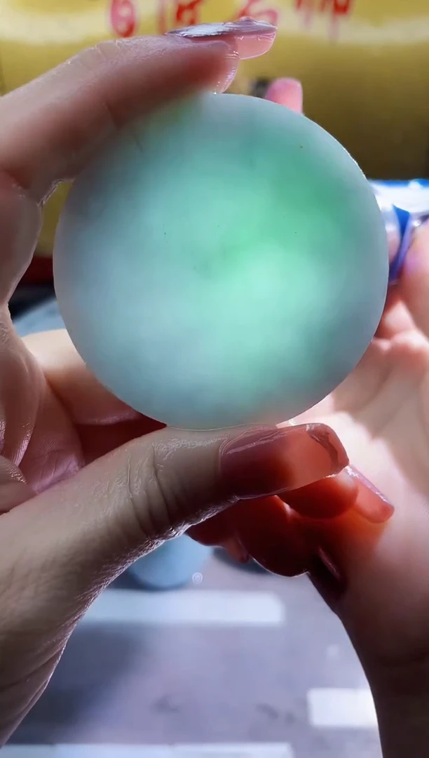 翡翠挂件未镶嵌小梦多111样性发其一