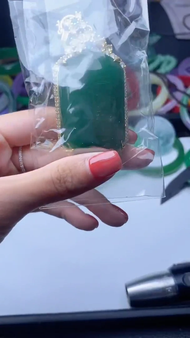 石英质玉未镶嵌颈饰所见即所得 185