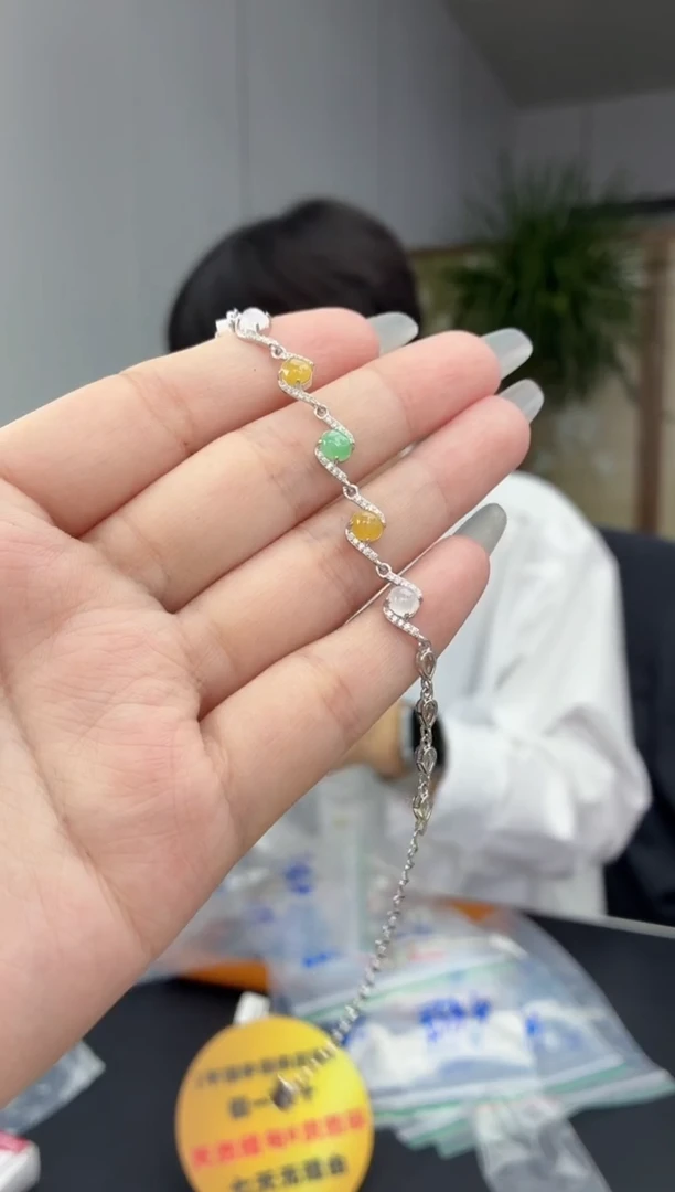 颈饰银S925镶嵌翡翠11111111111