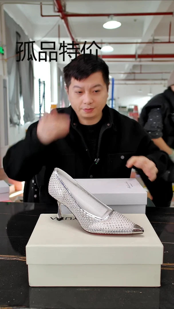 37码女鞋细跟高跟鞋