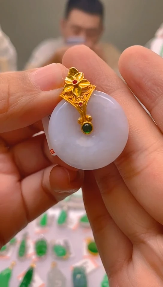 【闪购商品】翡翠颈饰18K金镶嵌新号开播，全场乱卖