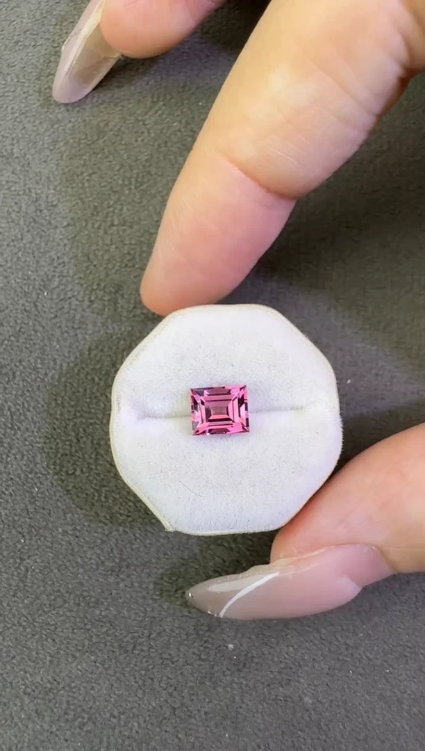 未镶嵌珠宝半成品碧玺1ct