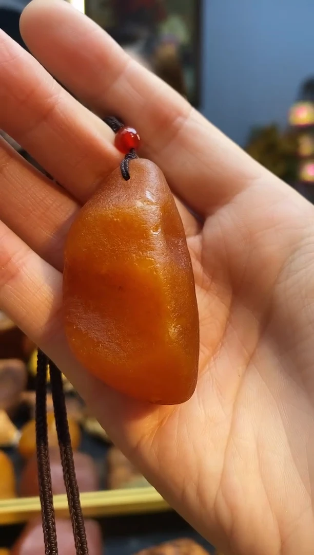 琥珀颈饰未镶嵌挂件