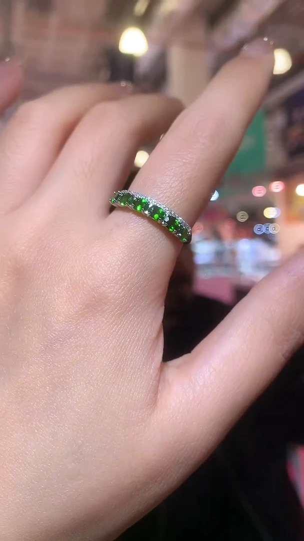 银S925镶嵌透辉石戒指【宝石世家严选】